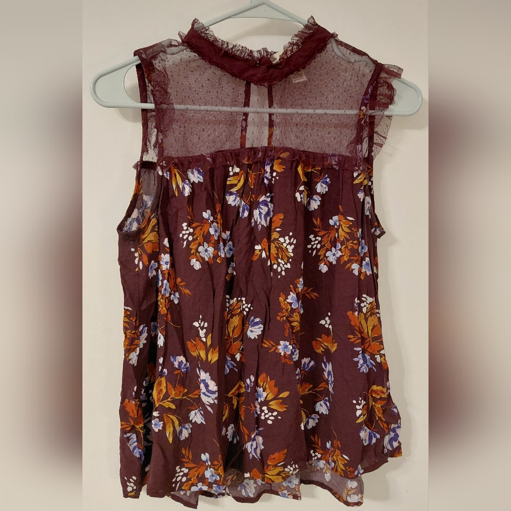 Arizona Jean Company Burgundy Floral Blouse
